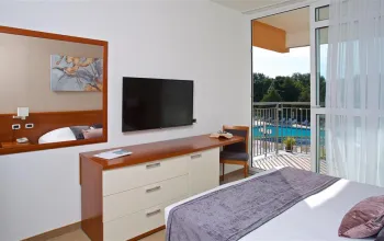 Hotel Arena Holiday