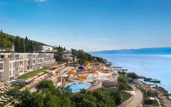 Valamar Girandella Family Hotel
