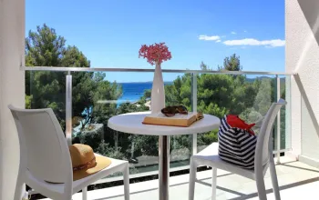 Crvena Luka Resort (pokoje)