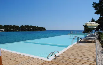 Crvena Luka Resort (apartmány) Crvena Luka Resort (apartmány) – dárek a zážitek