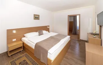 Hotel Omorika (Punat)