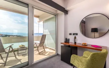 Hotel Omorika (Crikvenica)