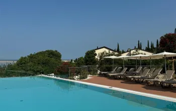 Hotel Omorika (Crikvenica)