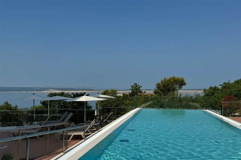 Hotel Omorika (Crikvenica)