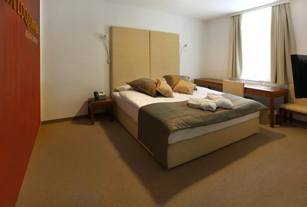 Hotel Zdraviliški Dvor