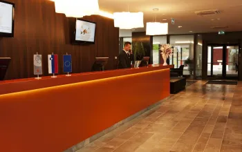Hotel Zdraviliški Dvor