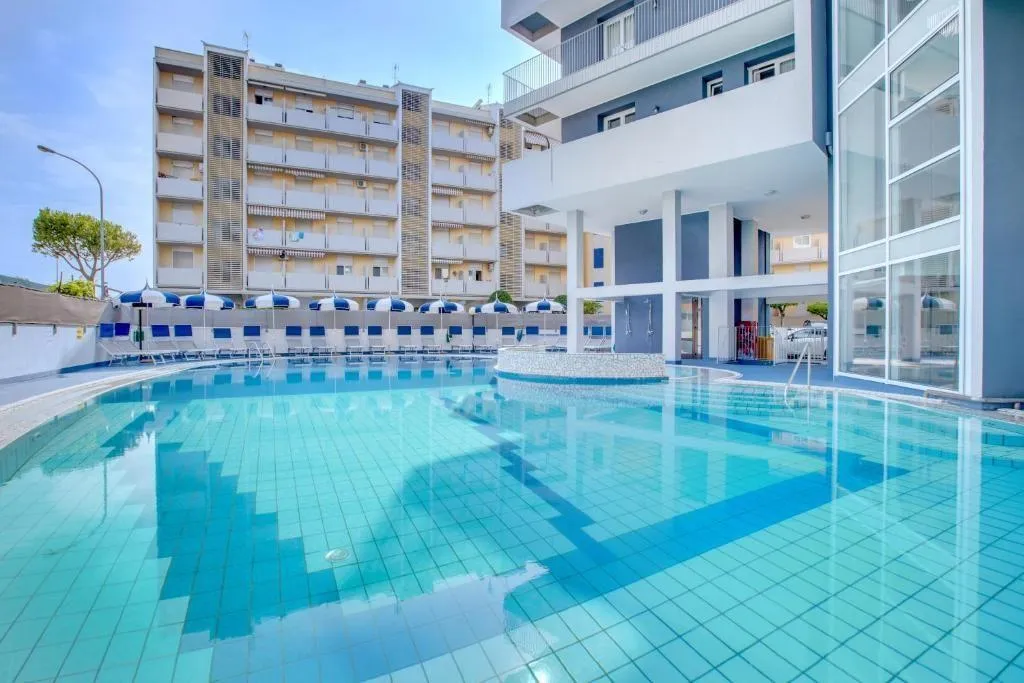 Hotel Ambassador