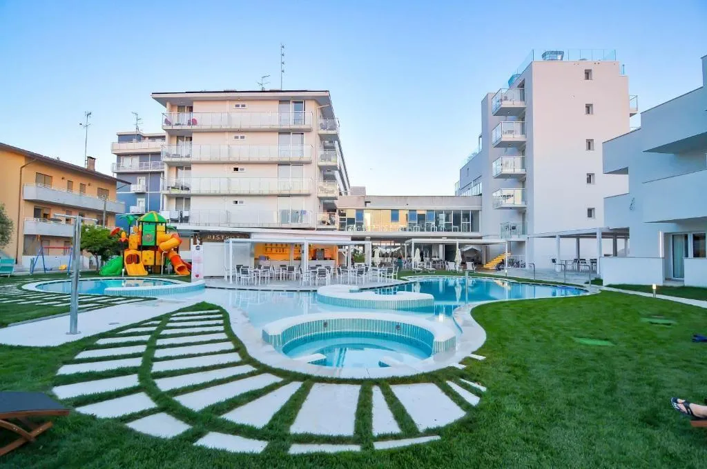 Hotel Marina Palace