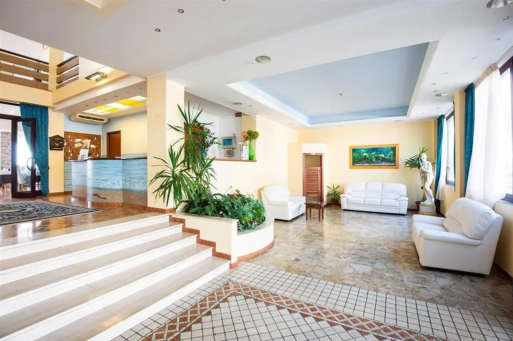 Hotel Columbus