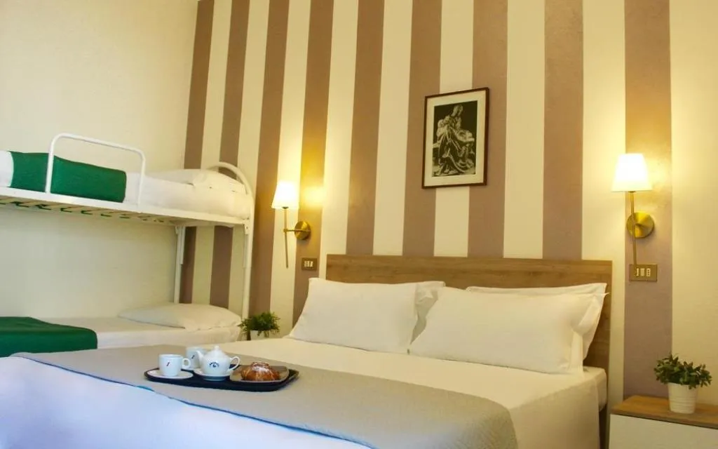 Hotel King