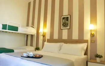 Hotel King
