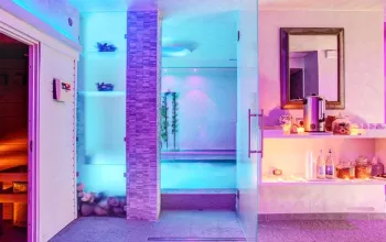 Hotel Ferretti Beach