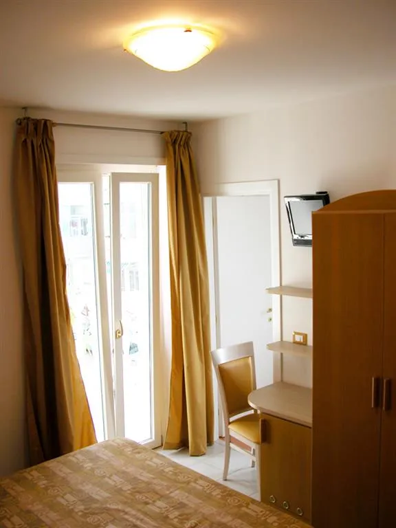 Hotel Eva