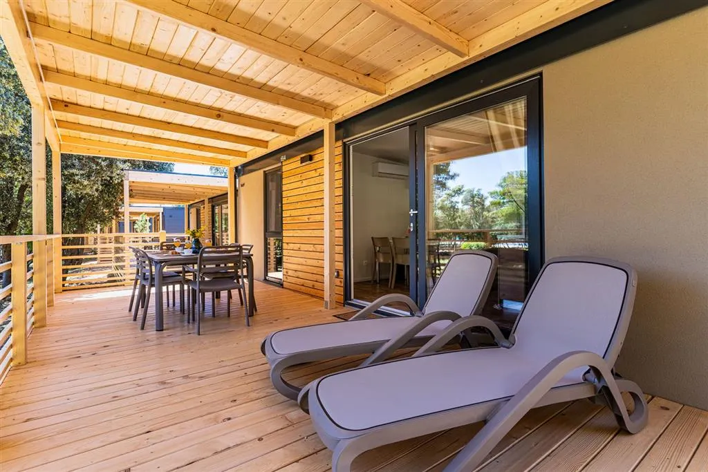 Lopari Camping Resort