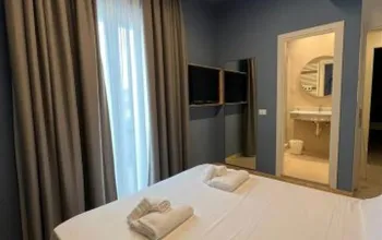 Hotel Little