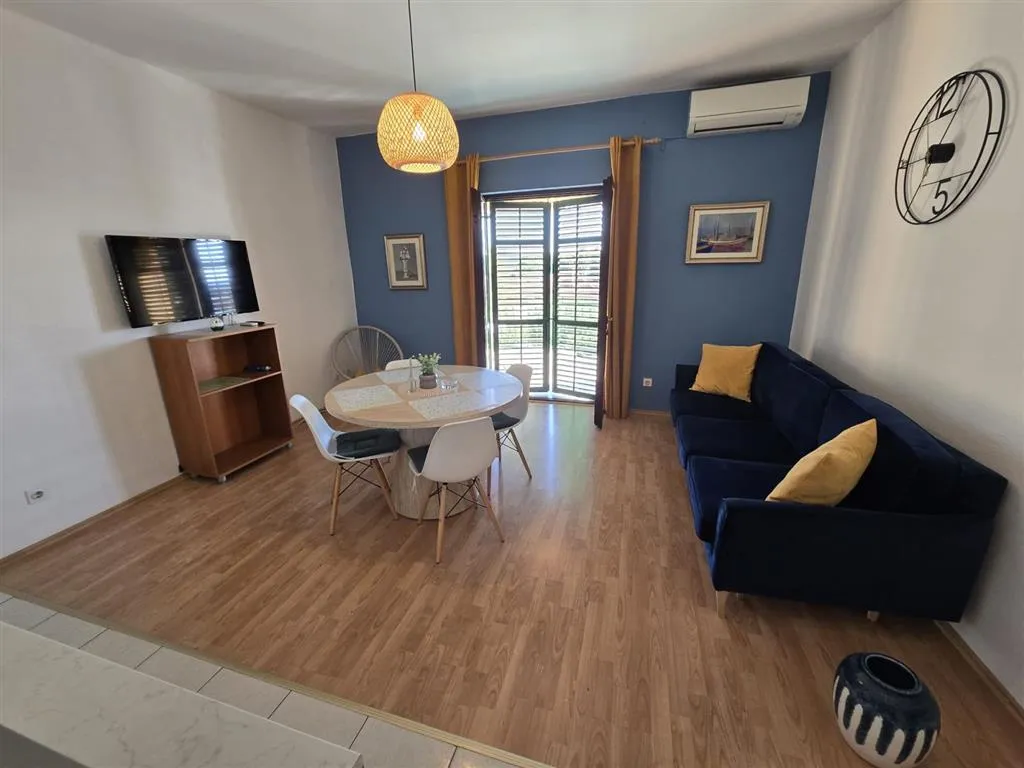 Apartmánový dům Mladen