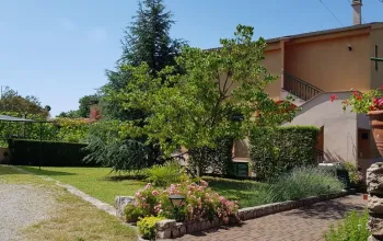 Apartmánový dům Mladen