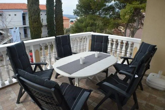 Apartmány Damir (Sv. Filip i Jakov)