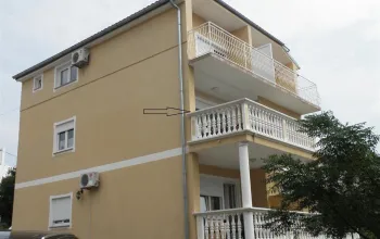 Apartmány Damir (Sv. Filip i Jakov)