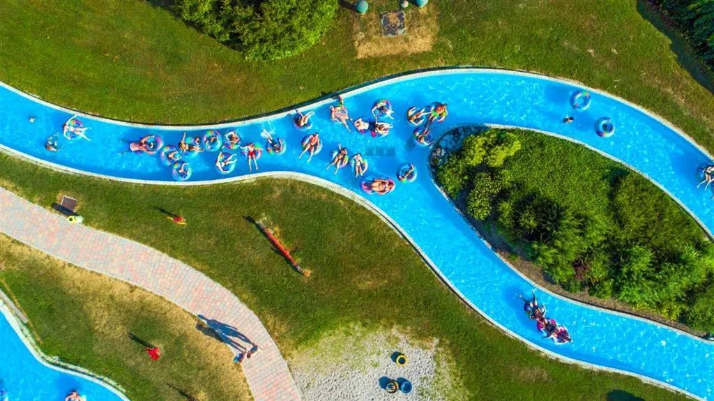 Wellness pobyt s dopravou a polopenzí v největším termálním komplexu ve střední Evropě – Terme Čatež