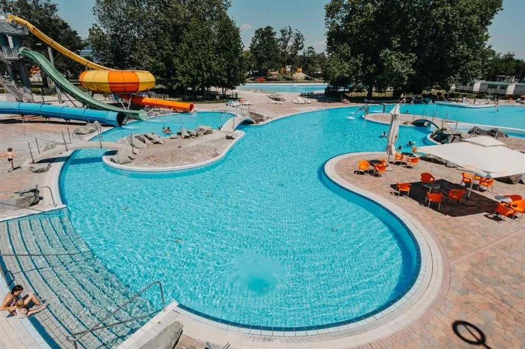 Wellness pobyt s dopravou a polopenzí v největším termálním komplexu ve střední Evropě – Terme Čatež