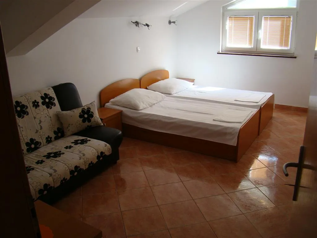 Vila Mirnna
