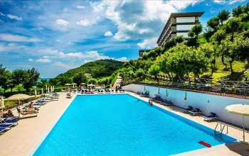 Hotel Capo Est