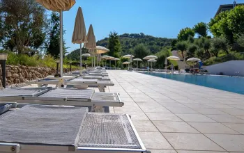 Hotel Capo Est