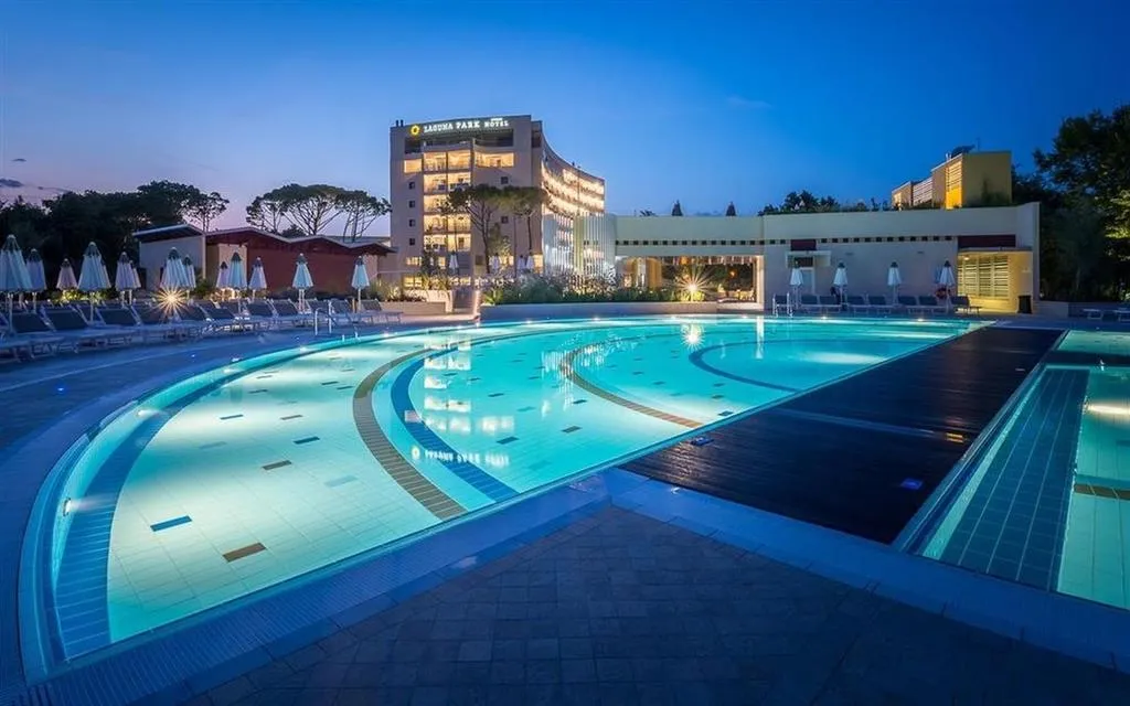 Hotel Laguna Park