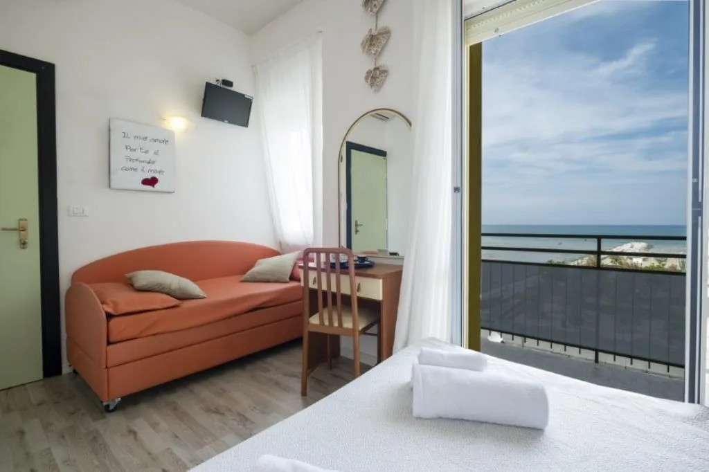 Hotel Crosal