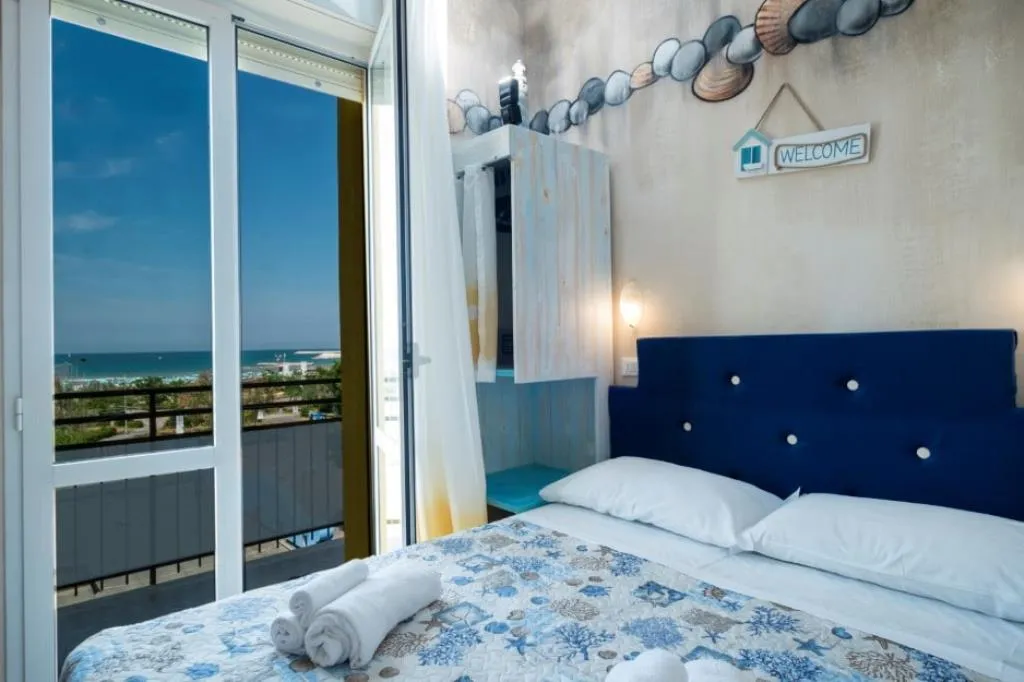 Hotel Crosal