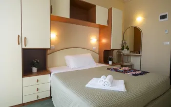 Hotel Crosal