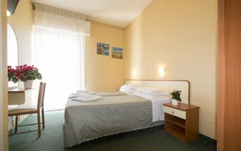 Hotel Crosal