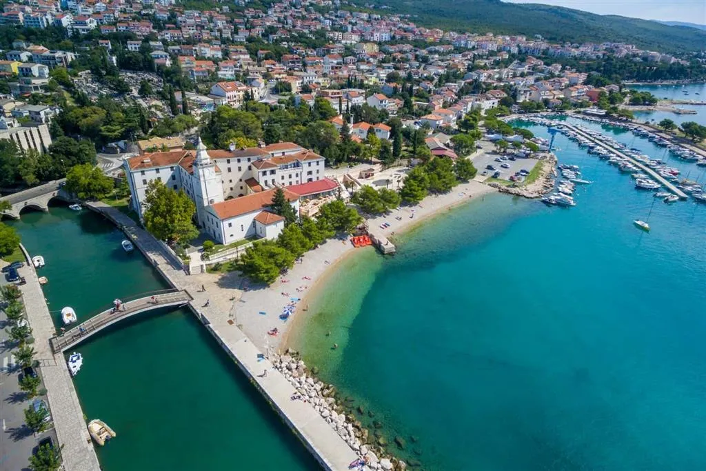 Hotel Kaštel