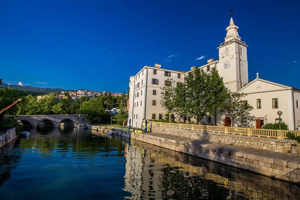 Hotel Kaštel