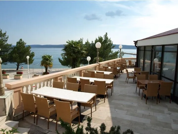 Hotel Kaštel