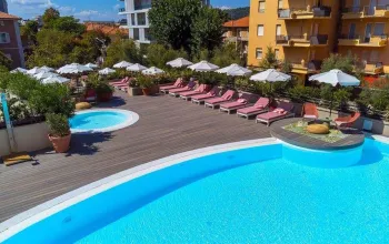 Hotel Charlie in Pesaro
