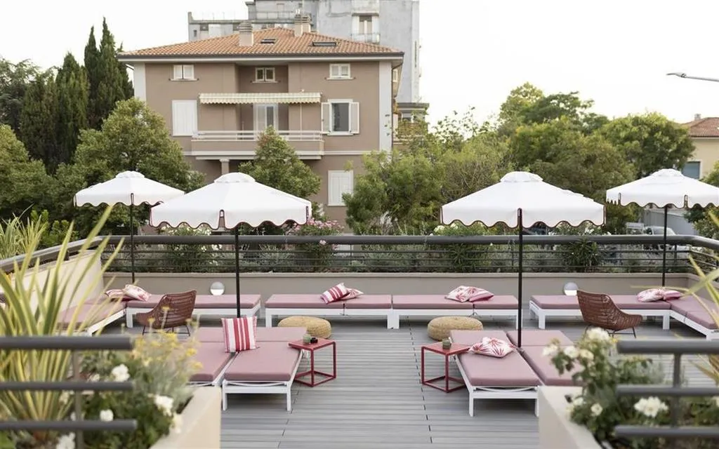 Hotel Charlie in Pesaro