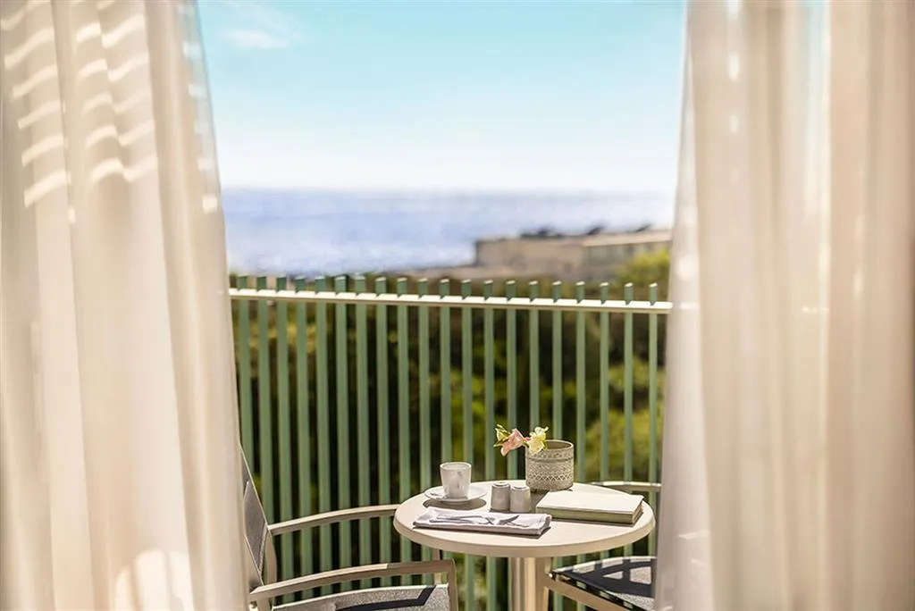 Valamar Lacroma Hotel