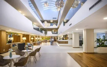 Valamar Argosy Hotel