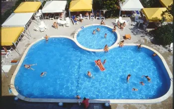 Hotel Caravelle