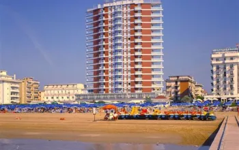 Hotel Caravelle