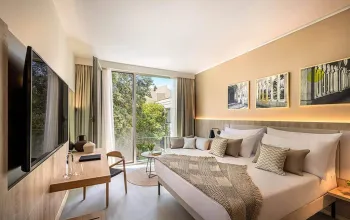 Valamar Tirena Hotel