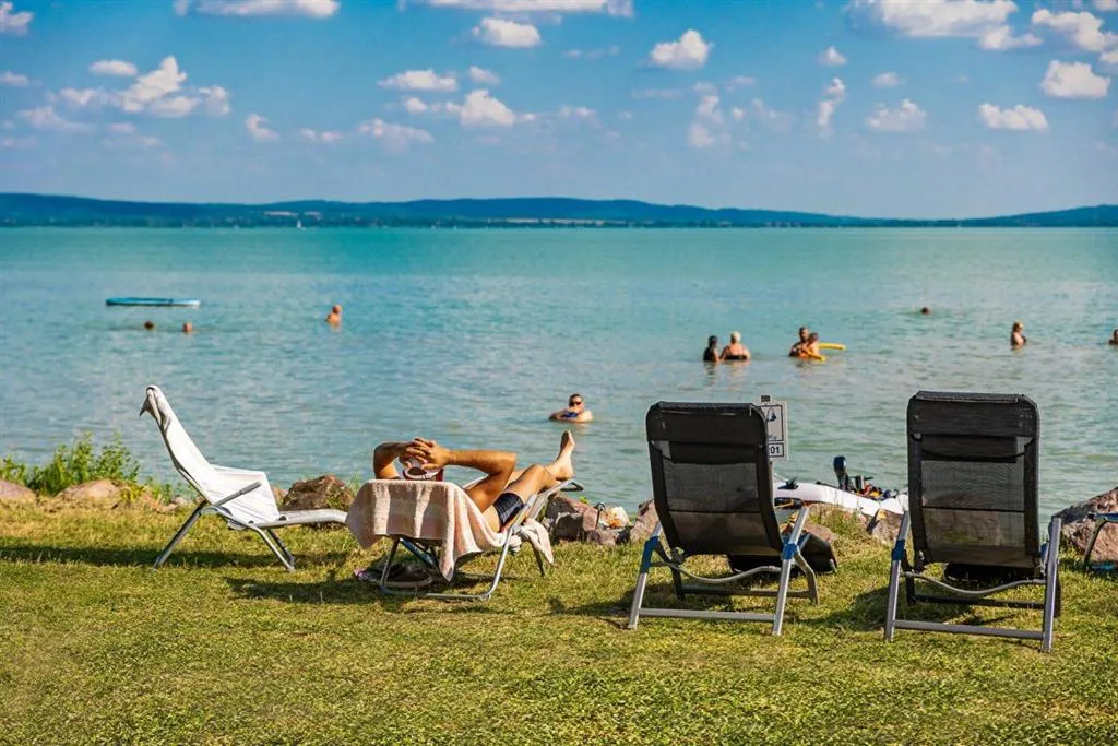 Kemp Balatontourist Strand-Holiday