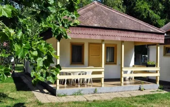 Kemp Balatontourist Füred (bungalovy)