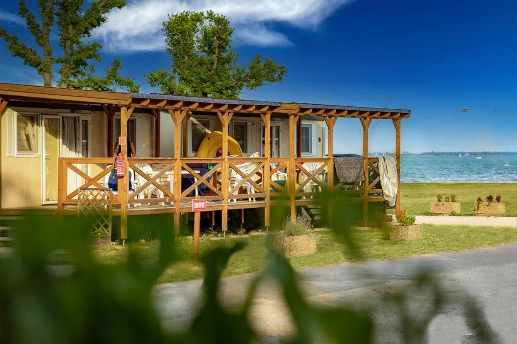 Kemp Balatontourist Füred (mobilhomy)