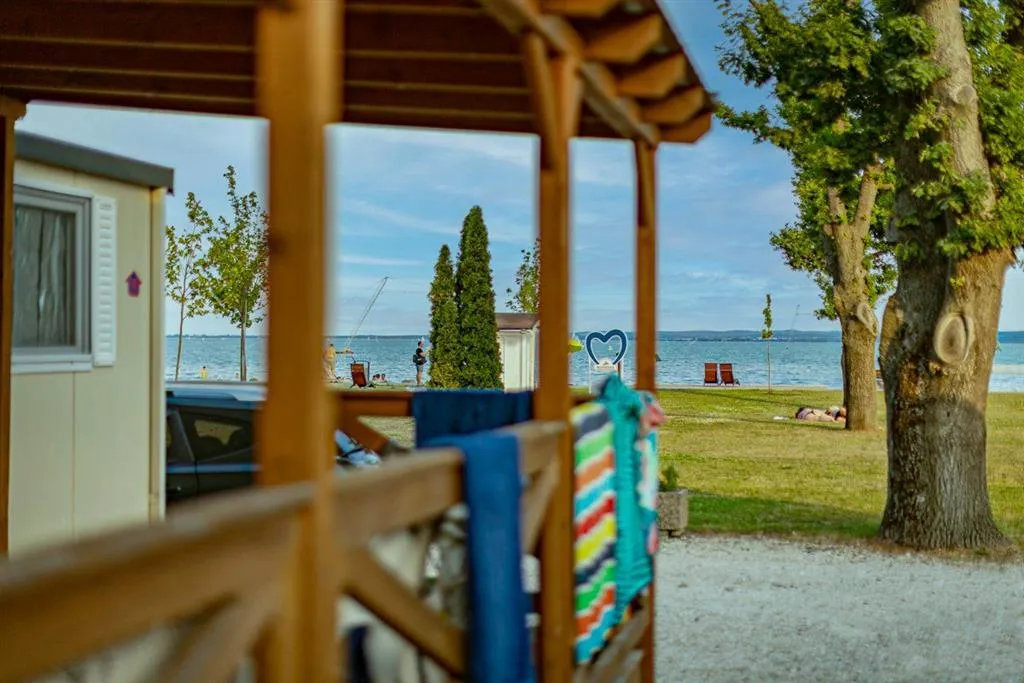 Kemp Balatontourist Füred (mobilhomy)