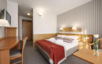 Wellness pobyt s dopravou a polopenzí ve slavných Terme 3000 – Hotel Termal