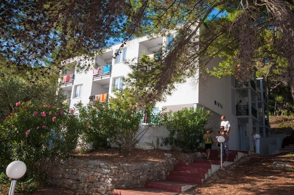 Hotel Mirta