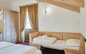 Hotel 2000 Eira